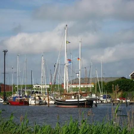 Grietje I Rotes Haus Links Holiday home